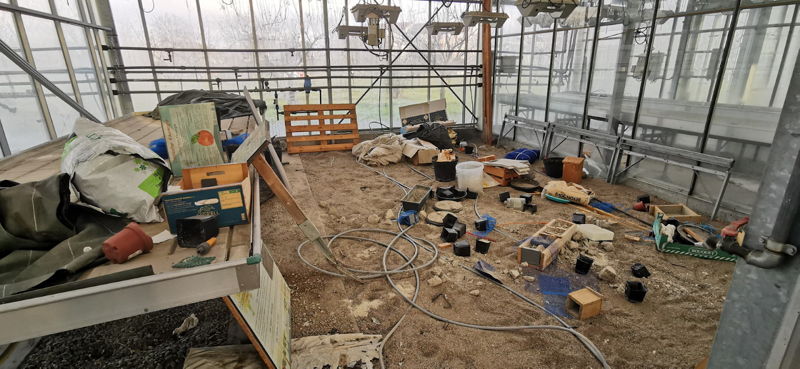 Rafraîchissement du compartiment de la serre utilisé par l’ADNA – 27/11/25